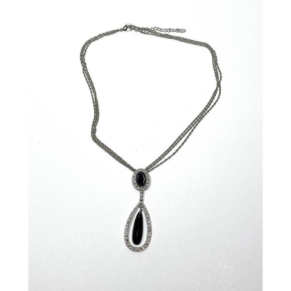 Monet Necklace Silver Tone Black Teardrop Pendant Rhinestones 16”+1.5” - Picture 2 of 9